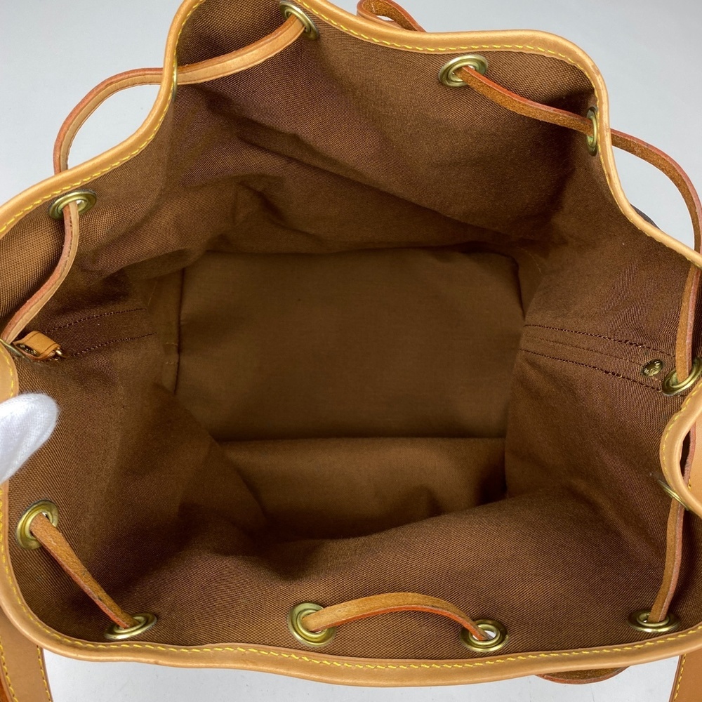 Louis Vuitton No Monogram Drawstring Shoulder Bag… - image 6